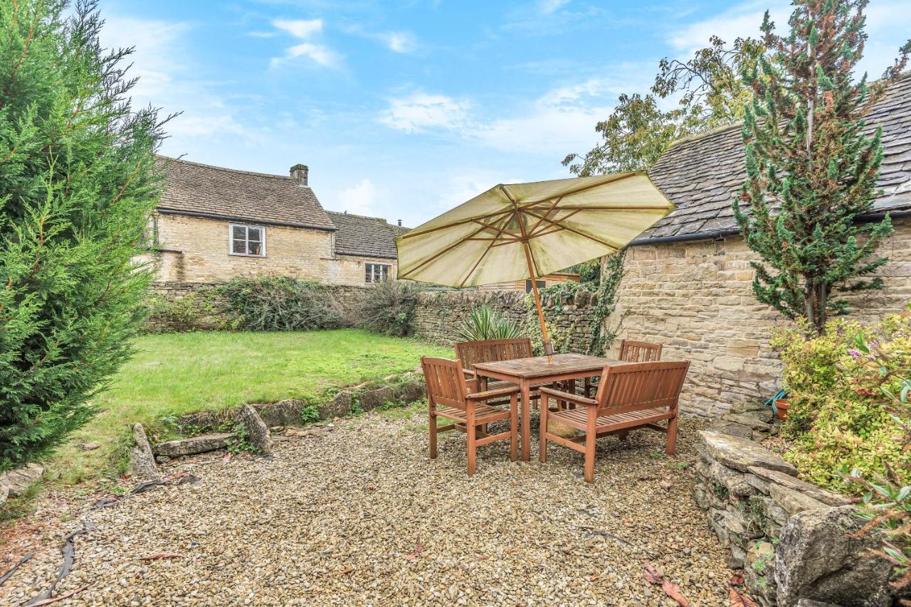 Church Farm Cottage Cheltenham Exterior photo